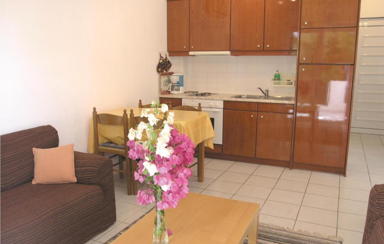 Soleiliosonne, Haus Paris Apartment แอร์มิโอนี ภายนอก รูปภาพ